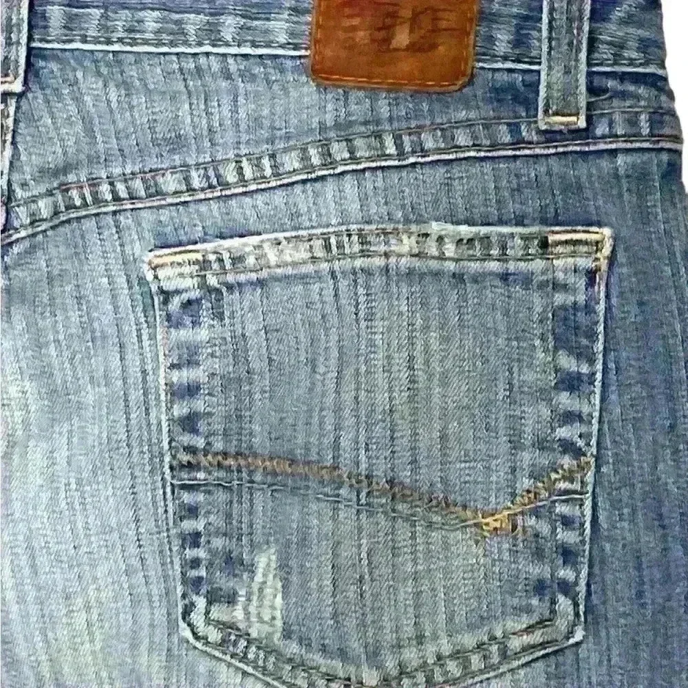 BKE Easy Street Stretch Denim Jeans Size 30/31.5 light wash - Picture 3 of 7